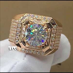 New 18k rose gold men wedding ring